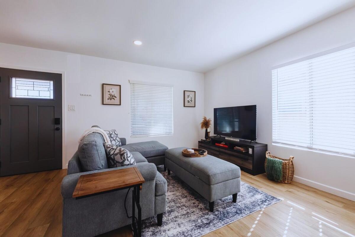 Cozy Modern 3 Bed 1 Bath Home - Pet Friendly! Lawndale Buitenkant foto